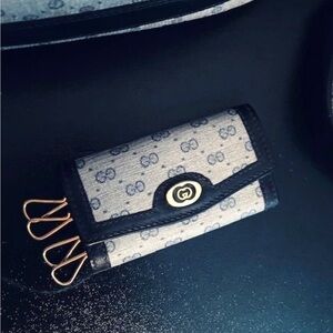 Gucci Navy Blue & Gray Key Holder